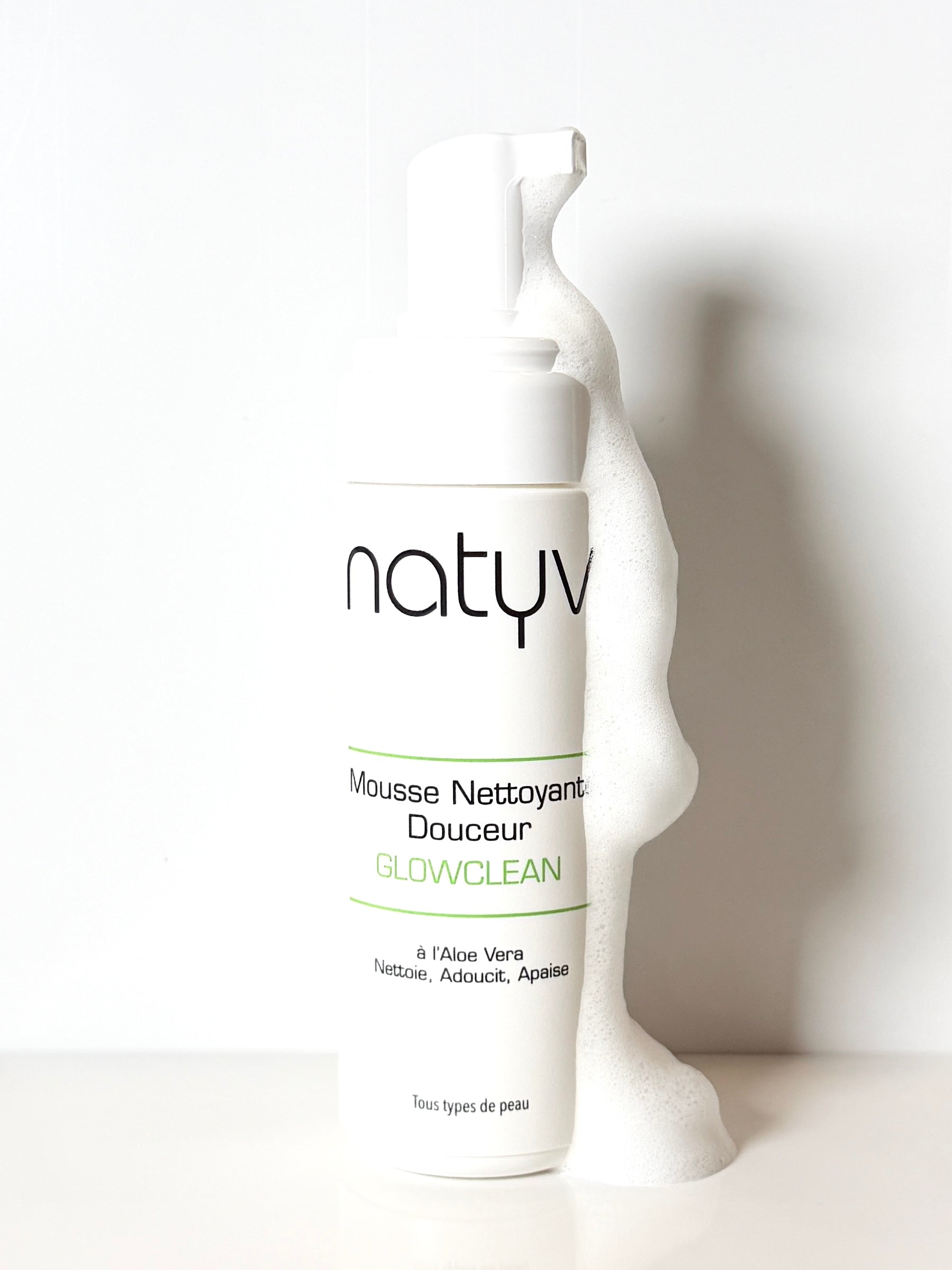 Mousse Nettoyante GLOWCLEAN –  Peau Douce & Éclat Naturel