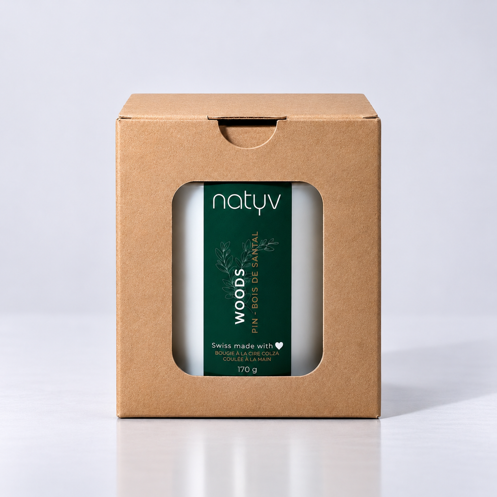 Bougie Woods Natyv aux notes de pin et de bois de santal